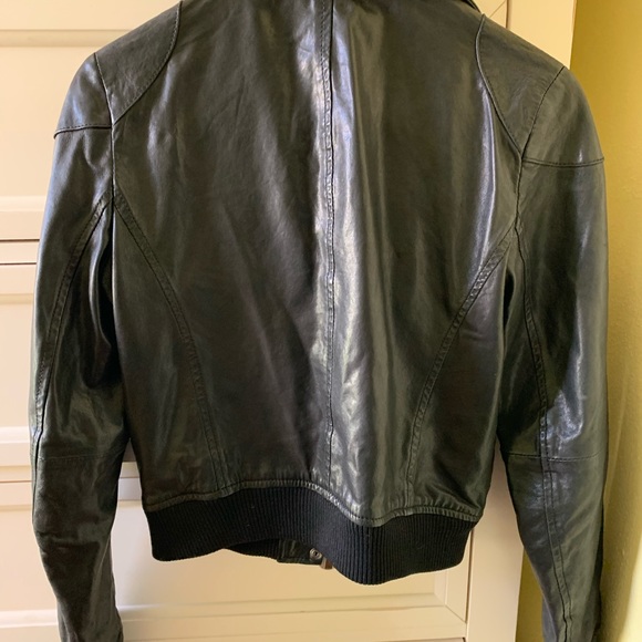 Theory leather jacket size P - Picture 4 of 9